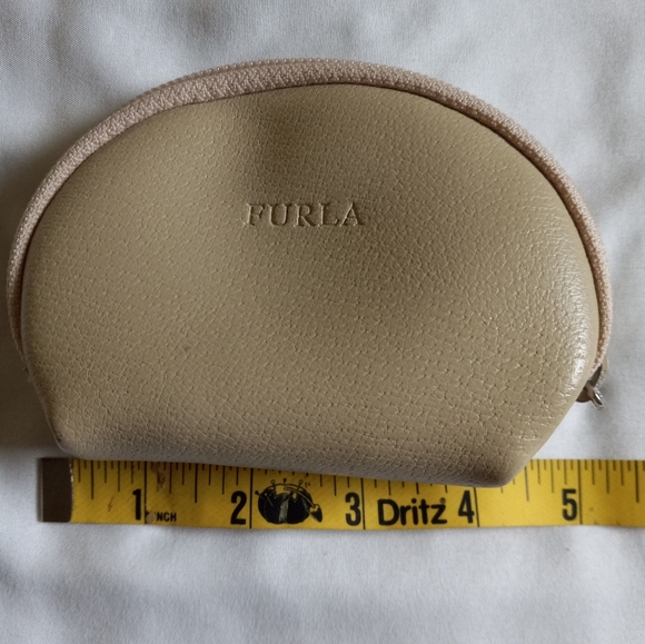 Furla 3 piece cosmetic bag set - Picture 5 of 6
